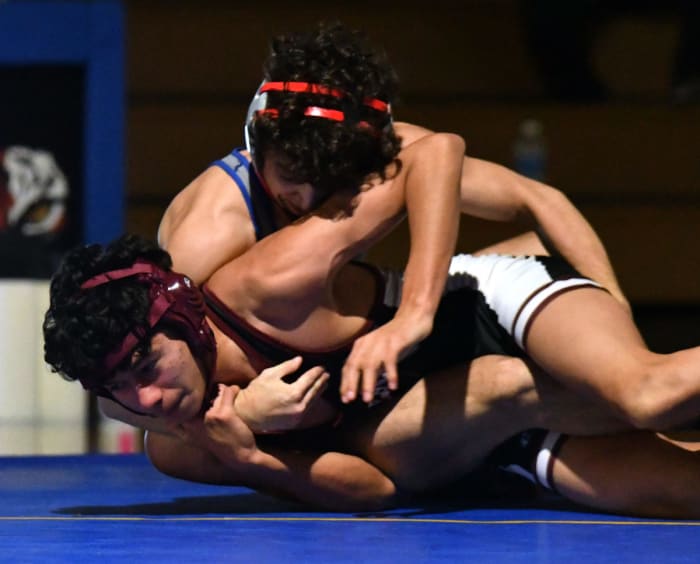 Newberg.Glencoe.wrestling.Taylor-Balkom.23